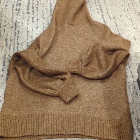 Aritzia Babaton | Adichie Oversized turtleneck Sweater Constant Camel - Picture 6 of 10